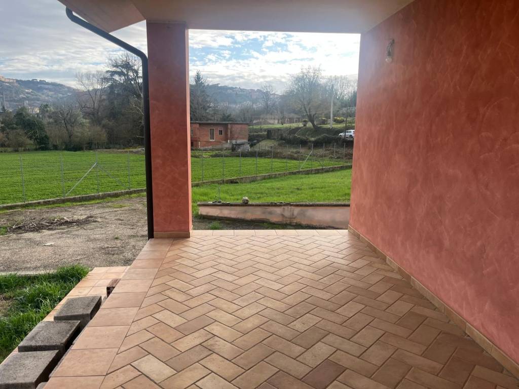 Villa a Sezze in Via Melogrosso - Foto 2