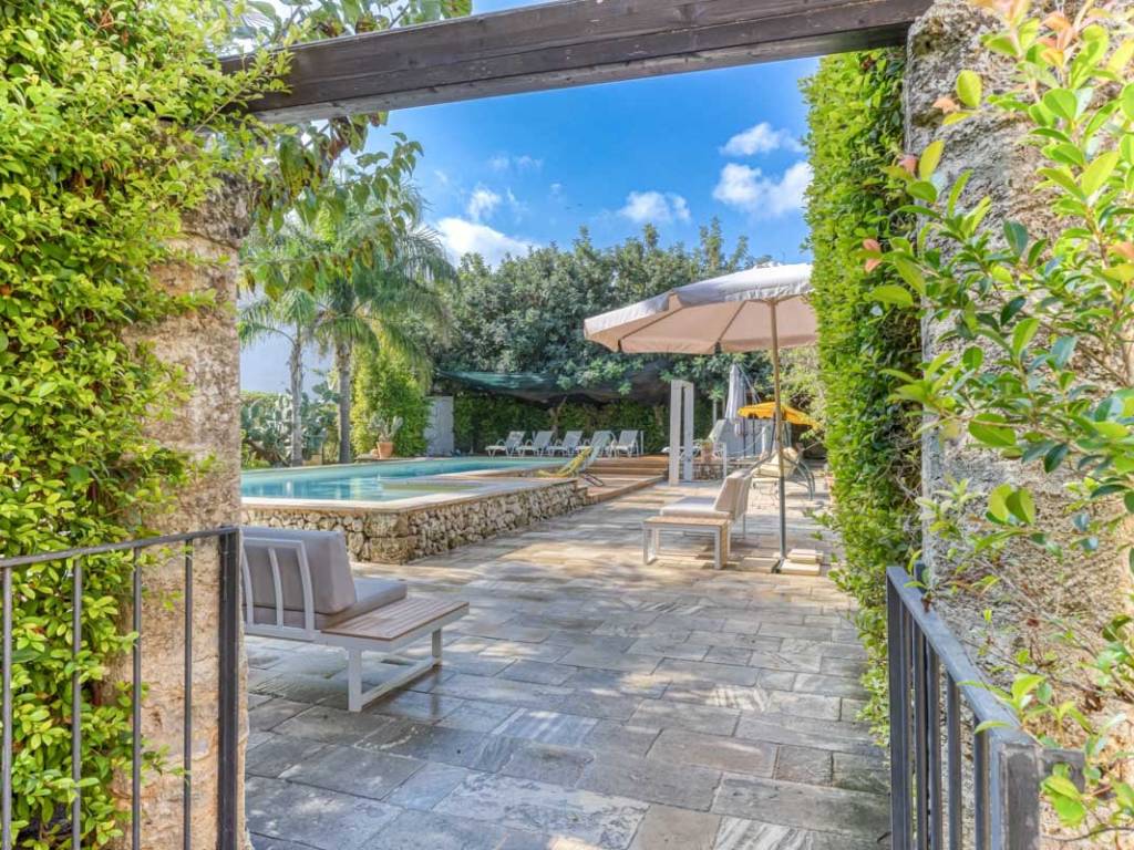 Villa a Patù in Via Generale Armando Diaz - Foto 4