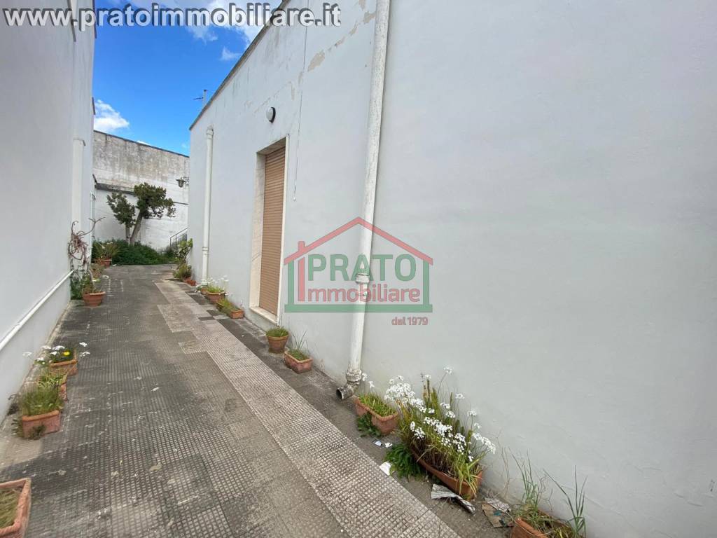 Casa indipendente a Squinzano in Via Giacomo Puccini, 3 - Foto 4