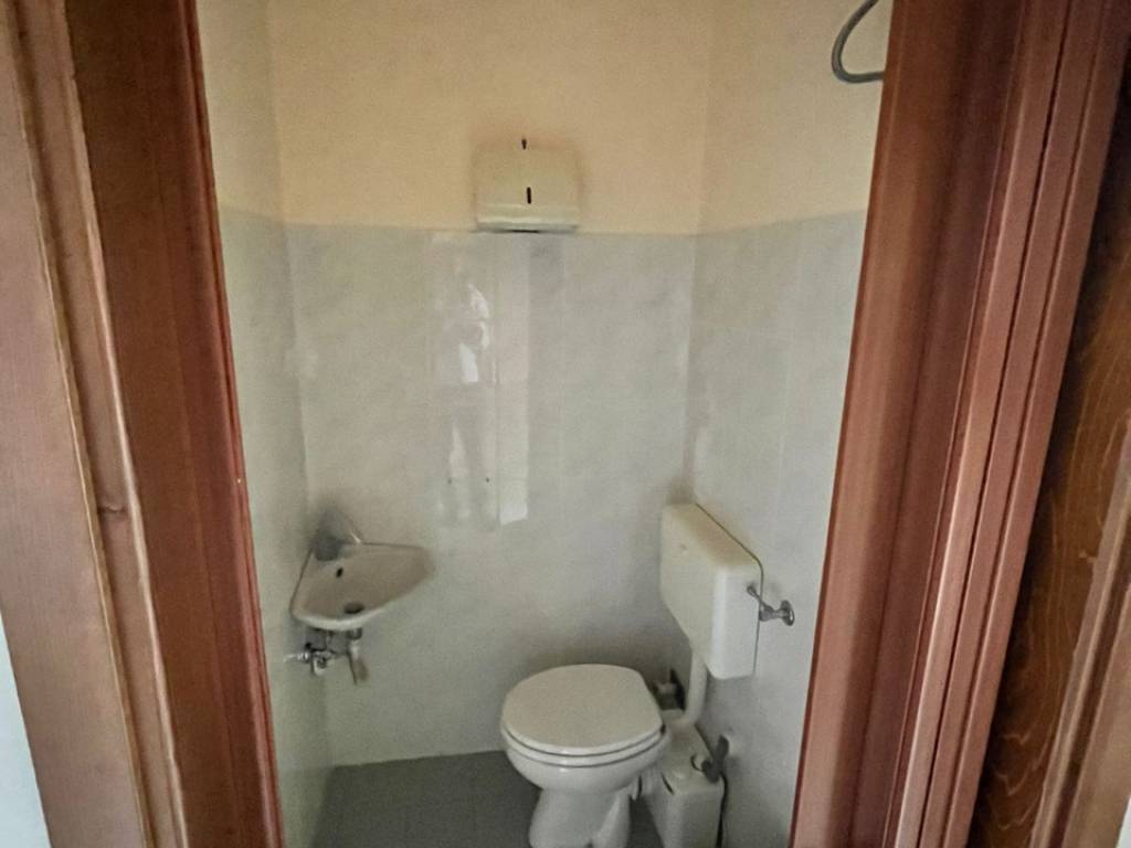 Immobile a Piacenza in viale dante 18 - Foto 4