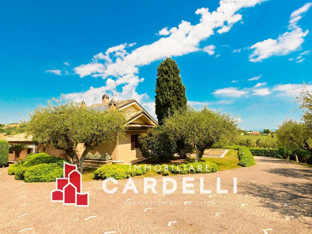 Villa a Civitanova marche in C.da Castelletta - Foto 3