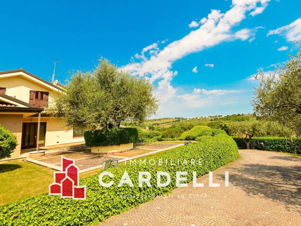 Villa a Civitanova marche in C.da Castelletta - Foto 4