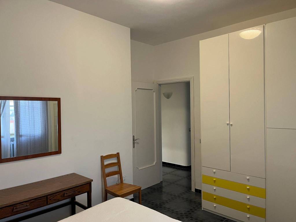 Appartamento a Brindisi in Via Antonio Locatelli - Foto 3