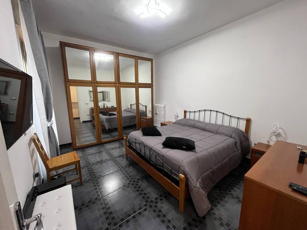 Appartamento a Brindisi in Via Antonio Locatelli - Foto 4