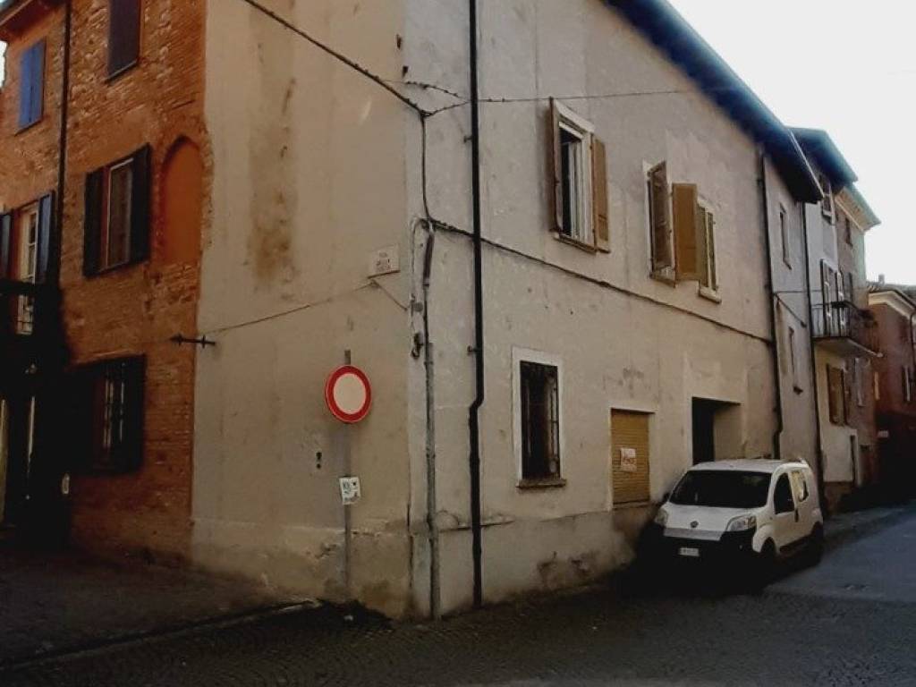 Casa indipendente a Casalnoceto in Piazza Camillo Benso di Cavour, 8 - Foto 2
