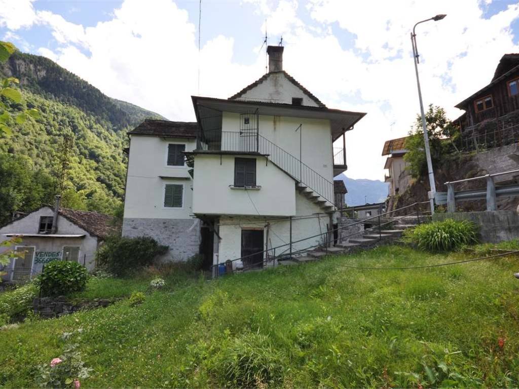 Casa indipendente a Borgomezzavalle in Via Camblione, 11 - Foto 3