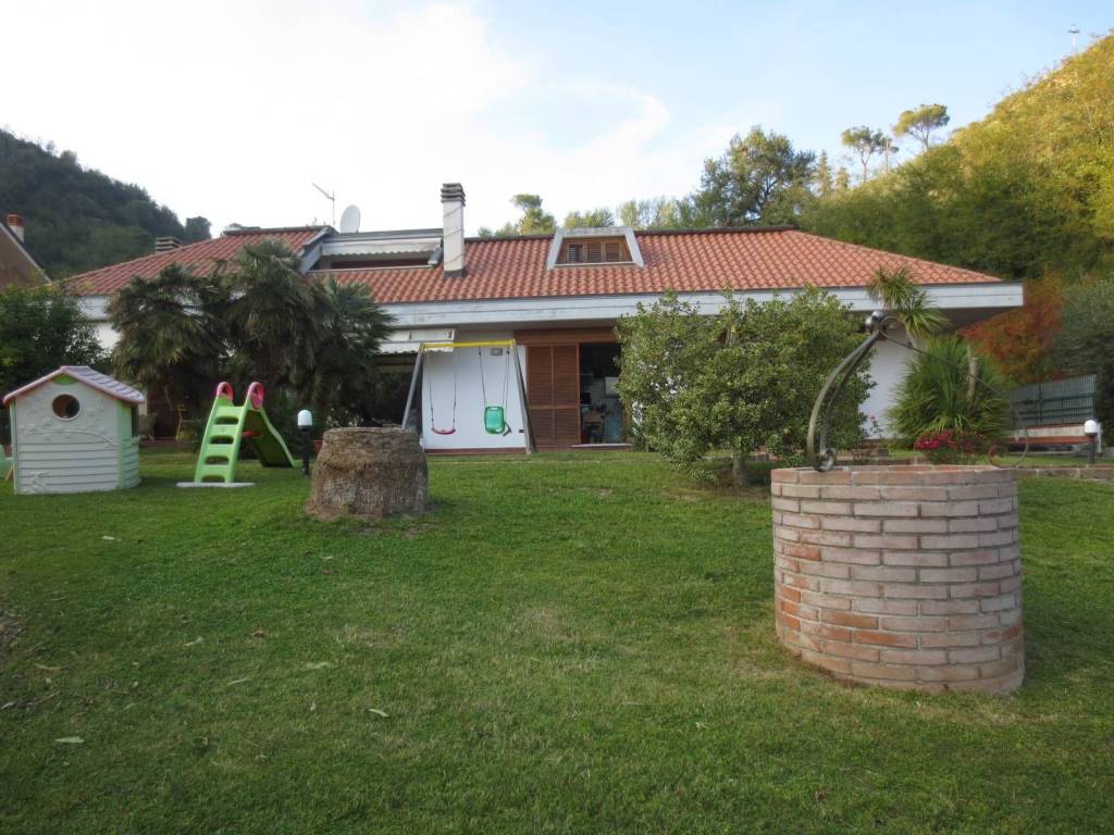 Villa a Ascoli piceno in Via Domenico Cimarosa, 17 - Foto 2