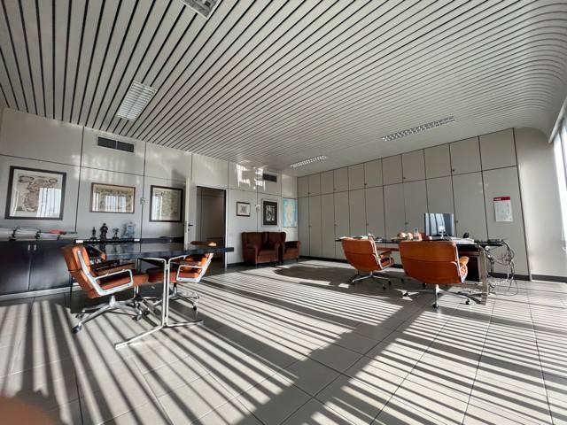 Immobile a Elmas in Via della Rinascita - Foto 2