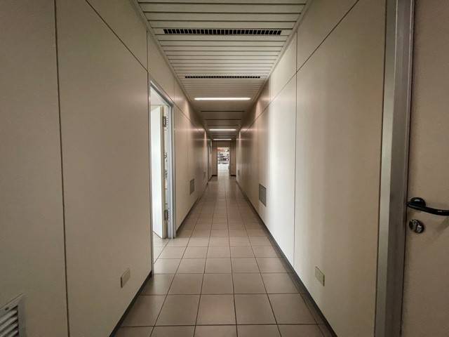 Immobile a Elmas in Via della Rinascita - Foto 4