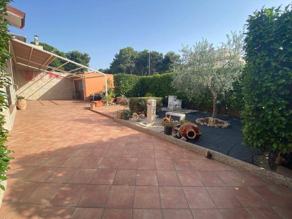 Villa a Porto cesareo in Via Don Tonino Bello, 2 - Foto 3