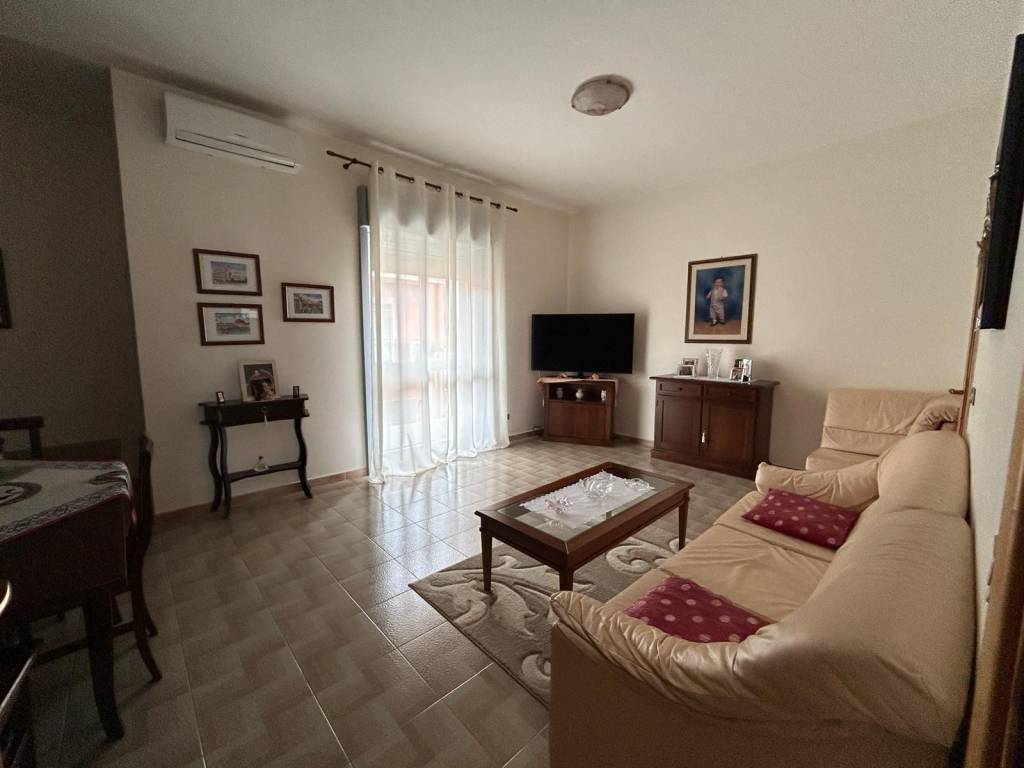 Appartamento a Melilli in Via Modena - Foto 2