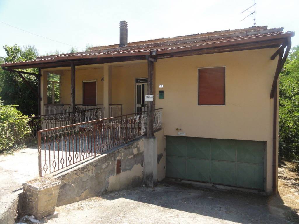 Villa a Frosinone in Via Ceccano, 159 - Foto 2