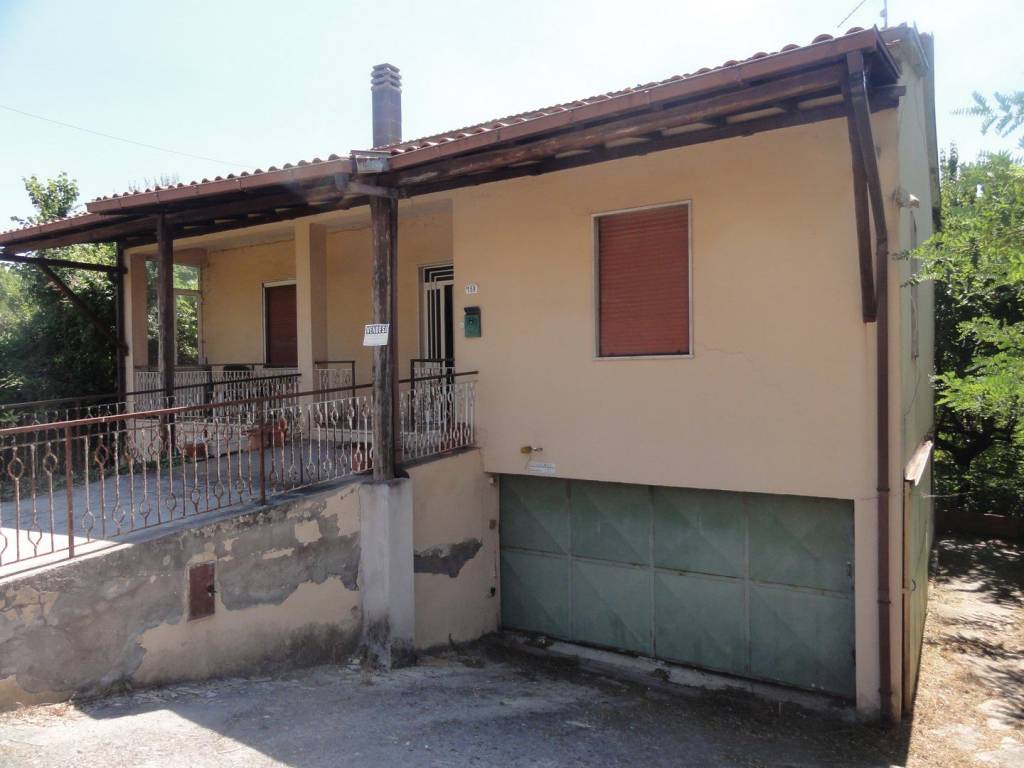 Villa a Frosinone in Via Ceccano, 159 - Foto 4