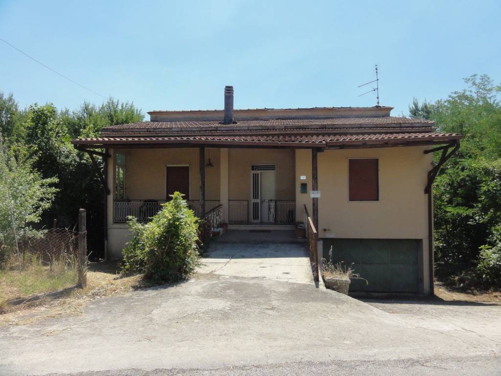 Villa a Frosinone in Via Ceccano, 159 - Foto 5