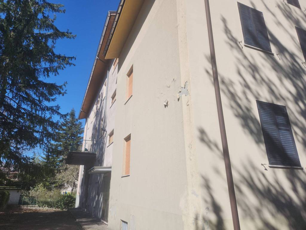 Villa a Corniglio in Via Brigate Julia, 15 - Foto 2