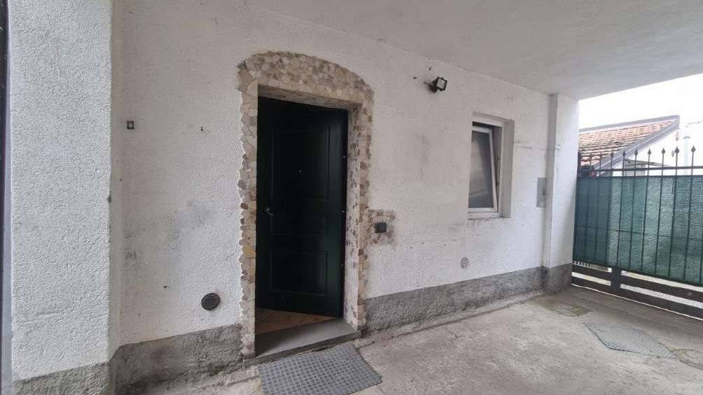 Casa indipendente a Mornago in Via Goffredo Mameli, 38 - Foto 2