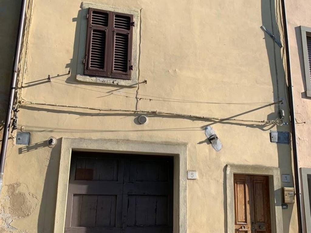 Casa indipendente a Bibbiena in Via Enrico Toti, 3 - Foto 2