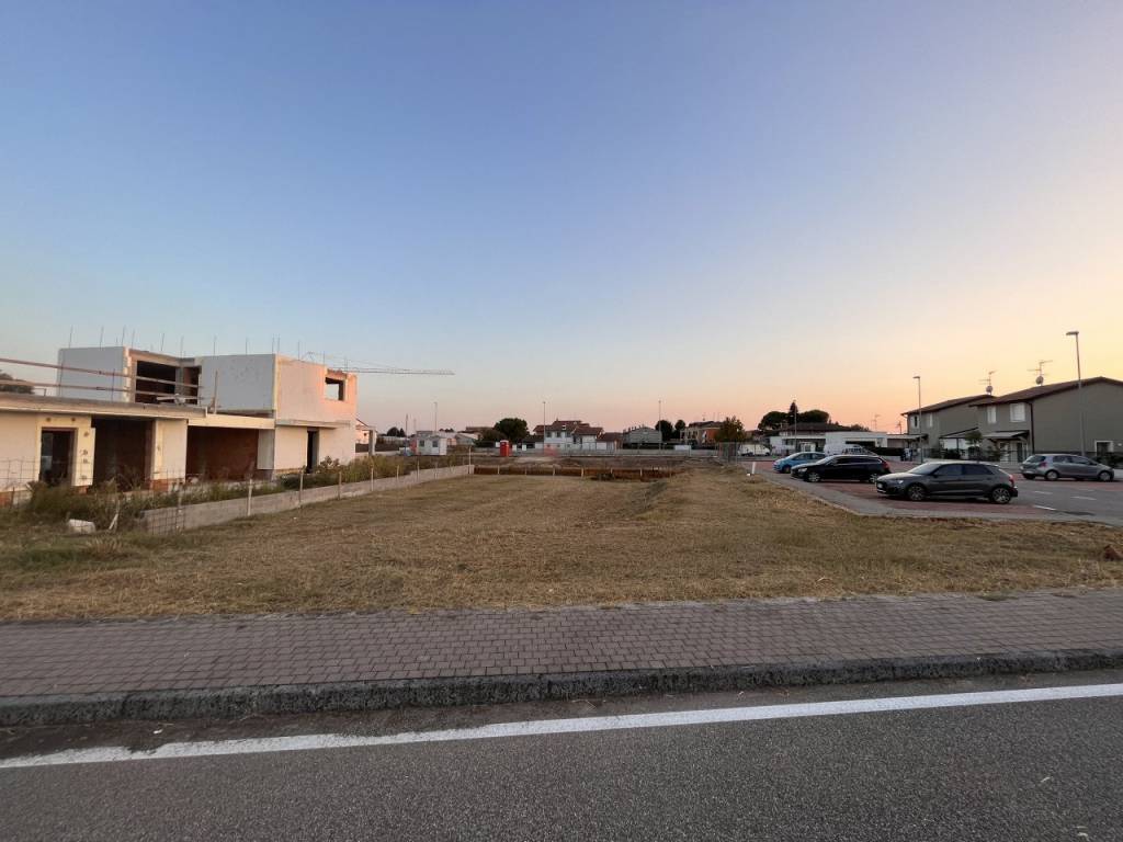 Terreno a Oppeano in via venezia - Foto 2