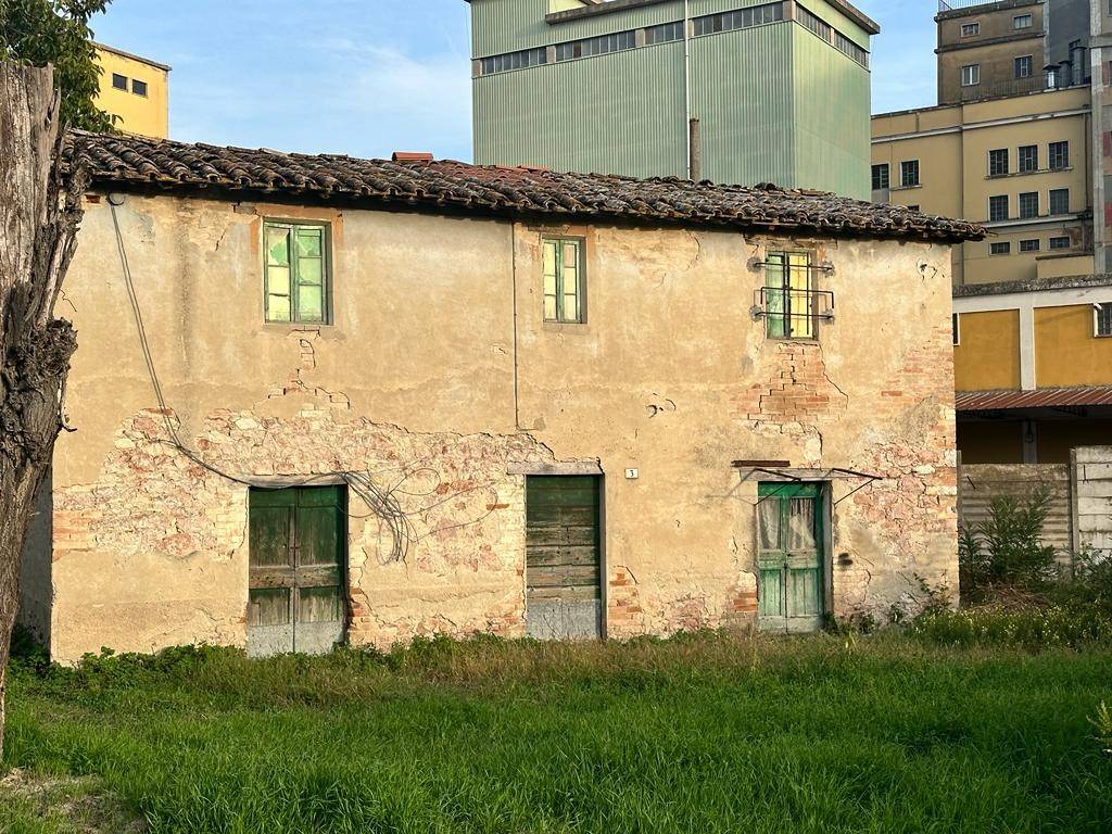 Rustico / casale a Bastia umbra in Via Chiascio - Foto 3