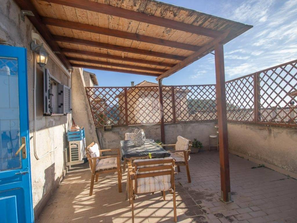 Appartamento a Calvi dell'umbria in VIA DELLA RUPE - Foto 2