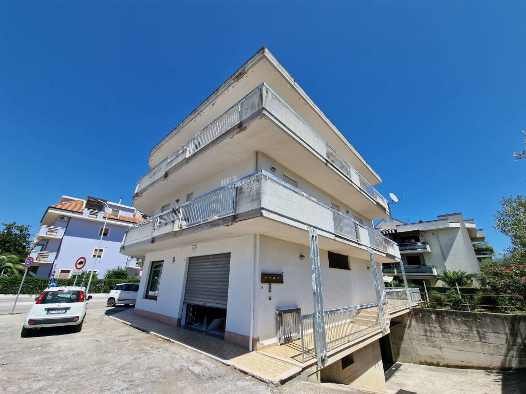 Appartamento a Monteprandone in Via Benedetto Croce, 39 - Foto 2