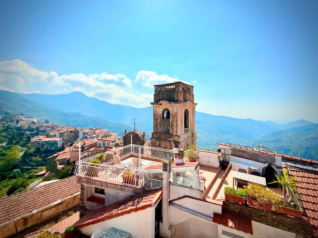 Appartamento a Perinaldo in Via Castello, 7 - Foto 2