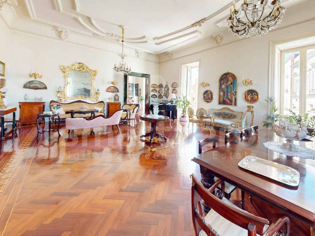 Appartamento a Napoli in Via Mezzocannone, 143 - Foto 2