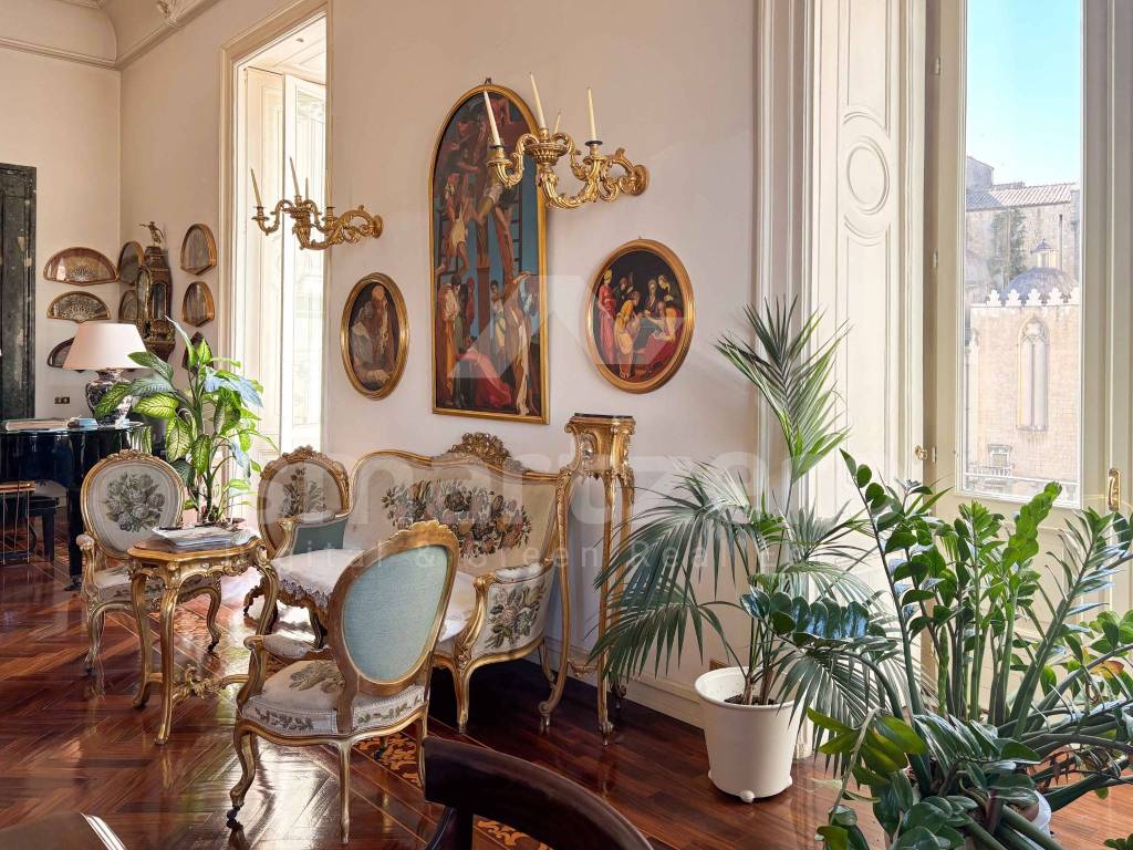 Appartamento a Napoli in Via Mezzocannone, 143 - Foto 5