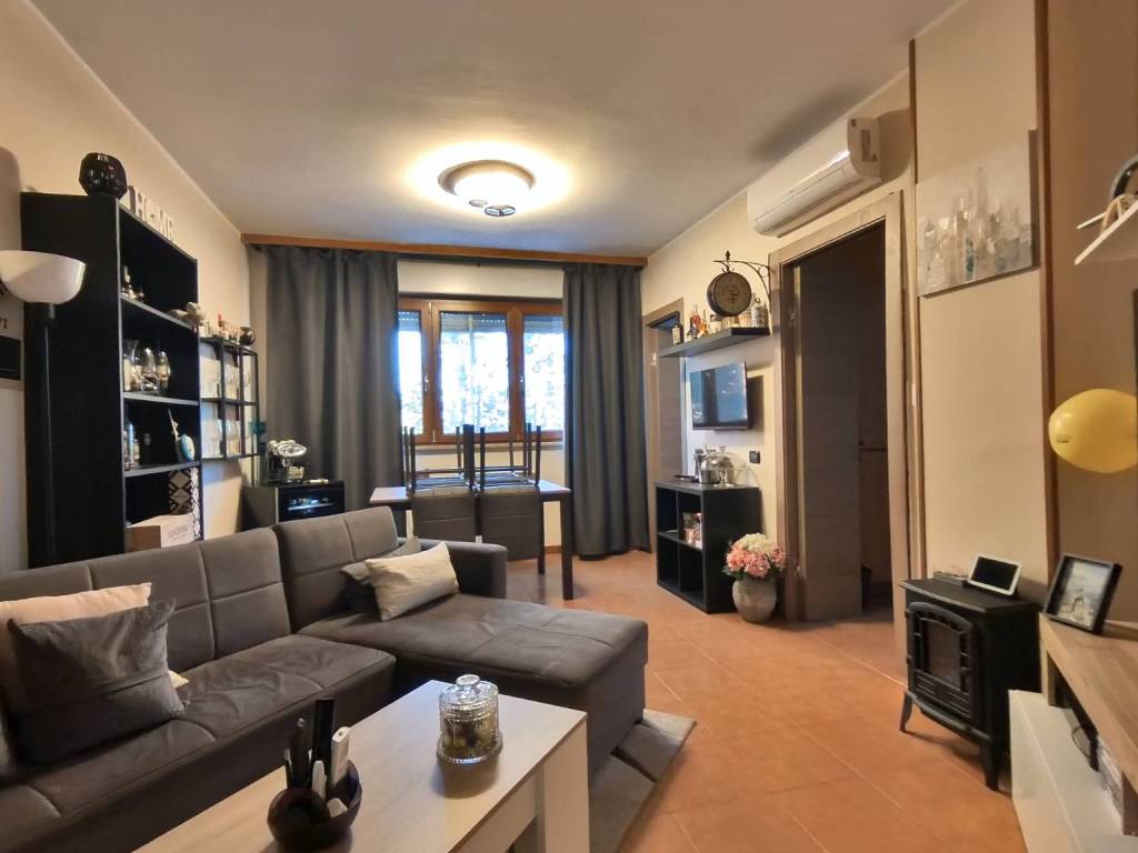 Appartamento a Aprilia in Via Parigi, 21 - Foto 2