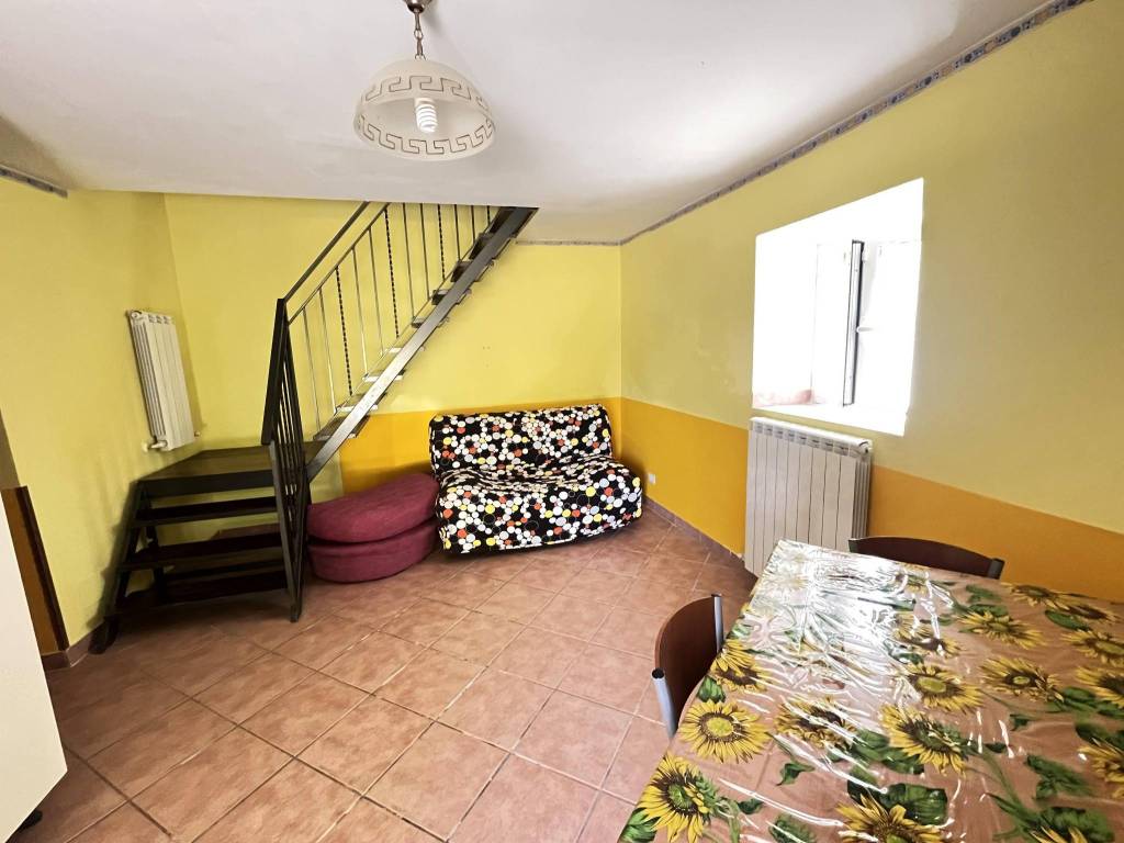 Villa a Cantalice in Via 1 Maggio - Foto 4