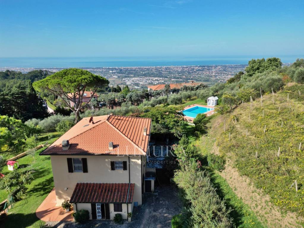 Villa a Massarosa in Via Lucchese - Foto 5