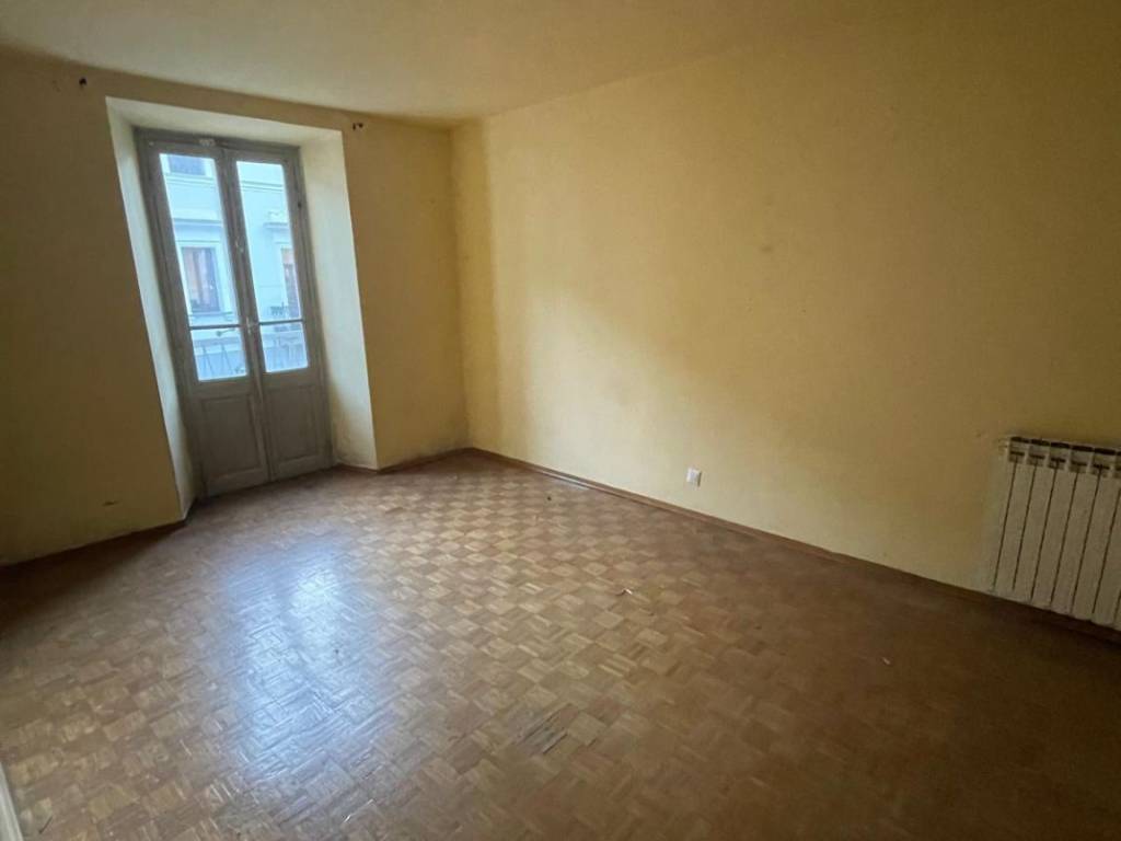 Appartamento a Pont-saint-martin in Via Emile Chanoux, 93 - Foto 3