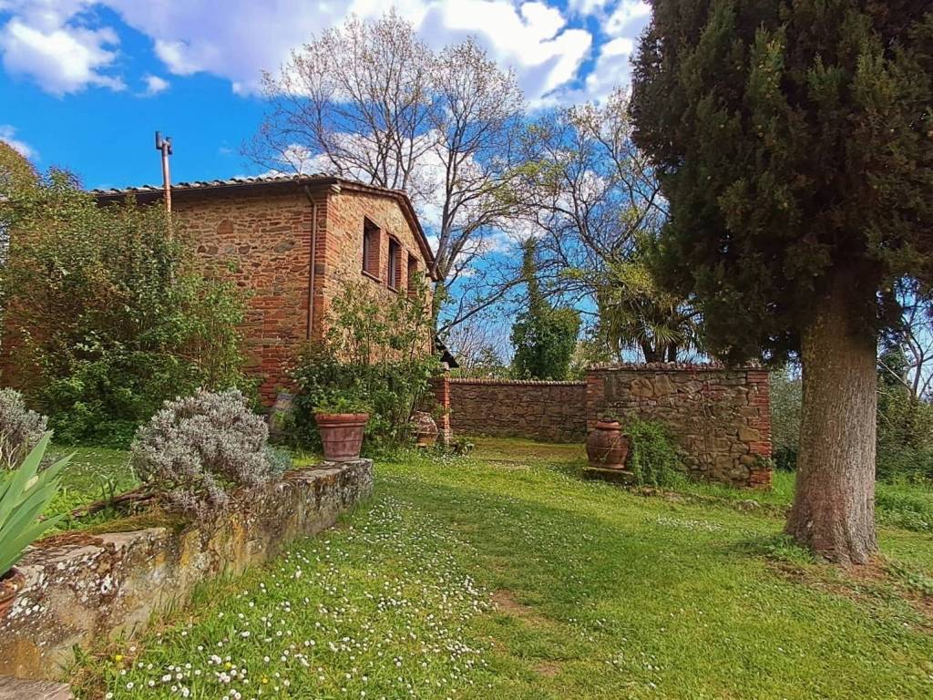 Rustico / casale a Terranuova bracciolini in Strada Provinciale Setteponti - Foto 2