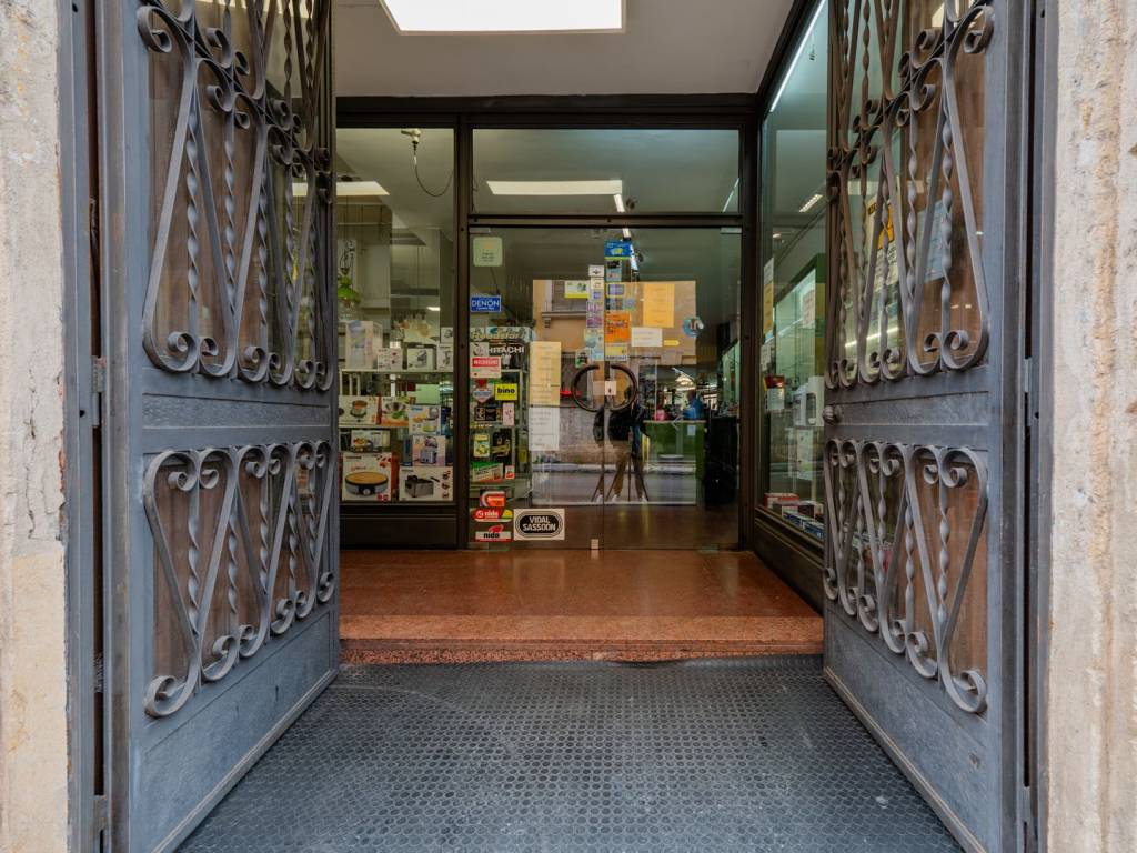 Immobile a Verona in Via Giosuè Carducci, 36 - Foto 2