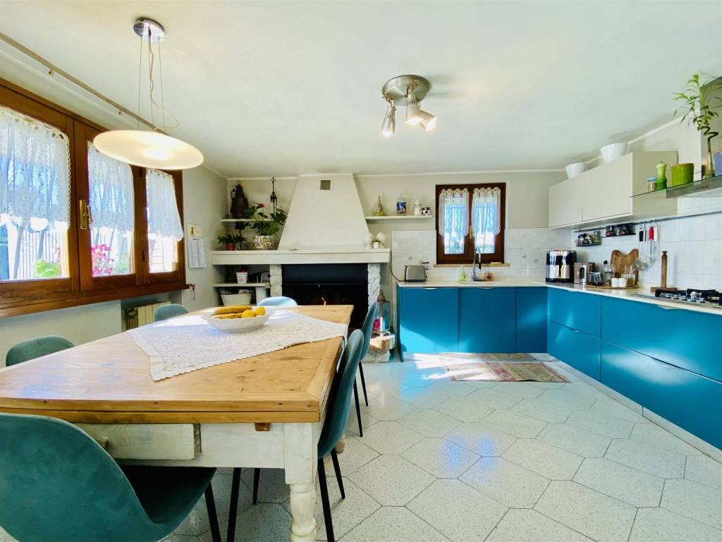 Villa a Lucca in Via delle Ville 1, 987 - Foto 2