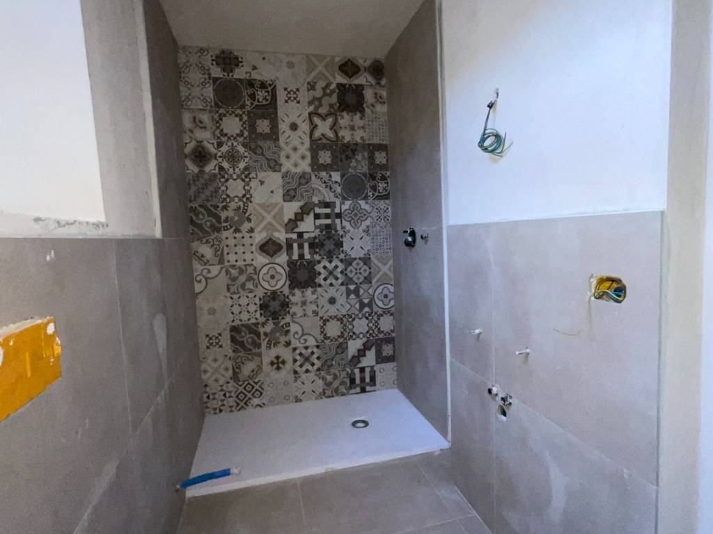 Appartamento a Cannobio in Via Paolo Zaccheo, 16 - Foto 5