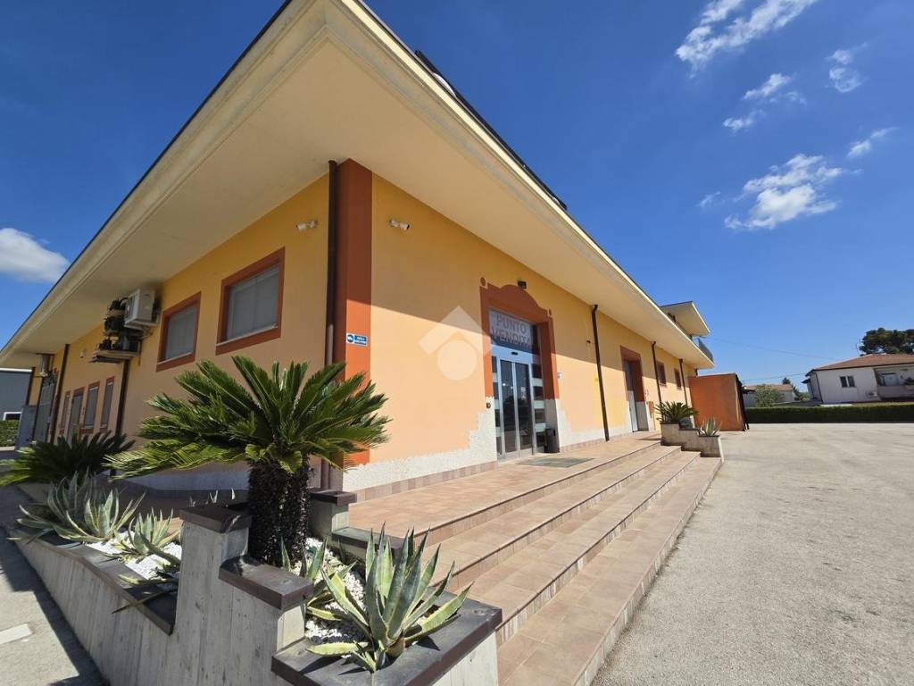 Immobile a Teramo in Via SS 80 - Foto 4