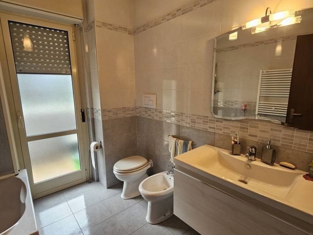 Appartamento a Reggio calabria in Via Varese, 16 - Foto 5