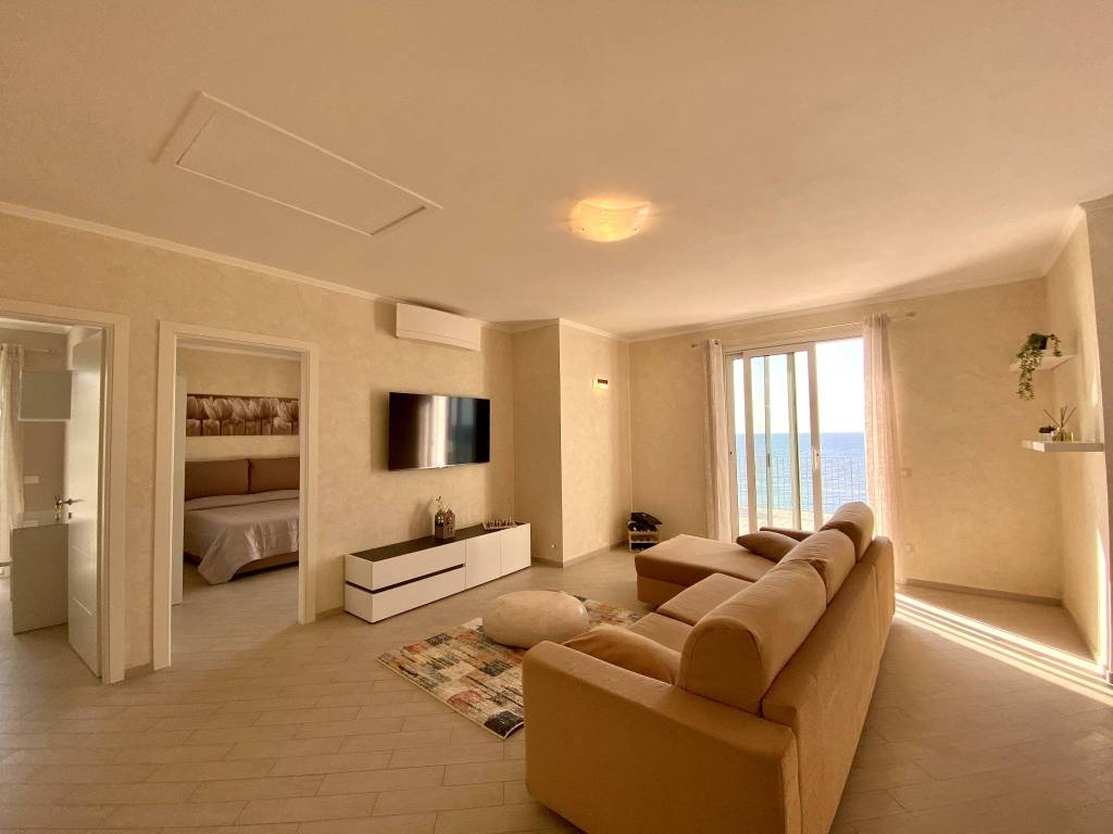 Villa a Santo stefano al mare in Via Aurelia - Foto 4