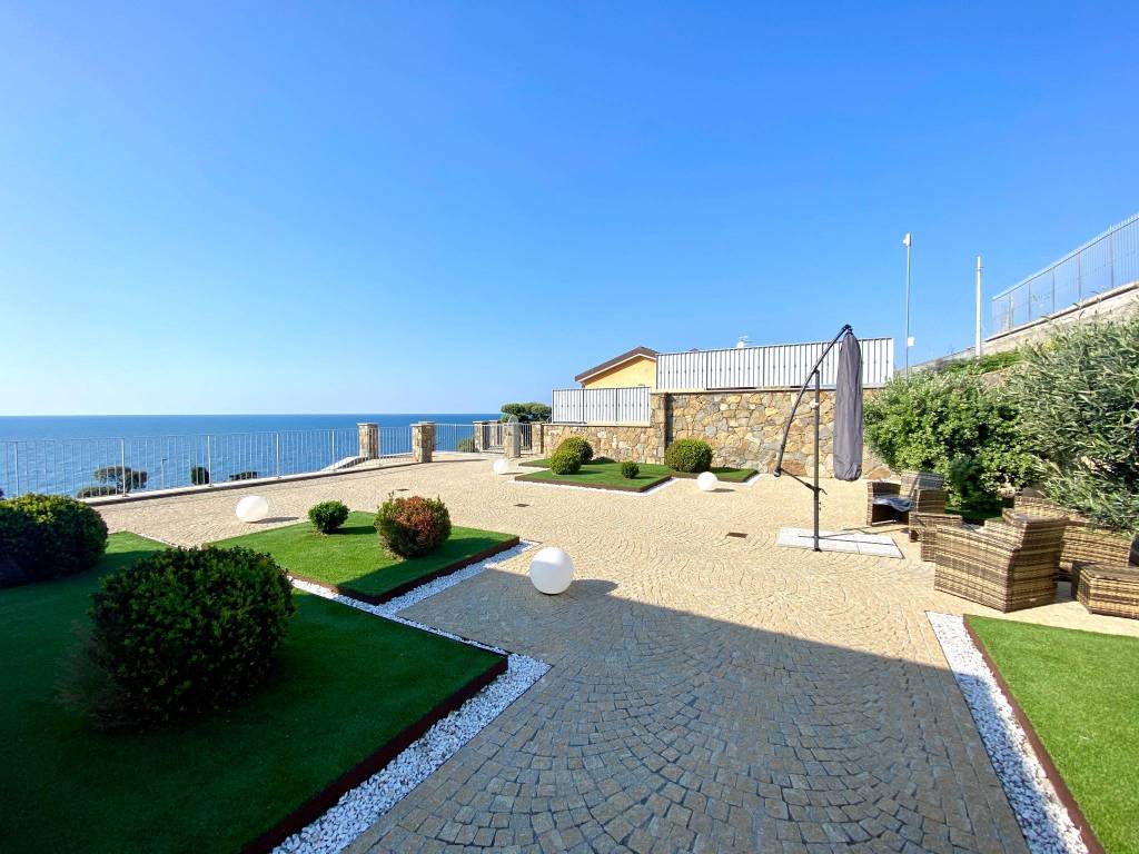 Villa a Santo stefano al mare in Via Aurelia - Foto 5