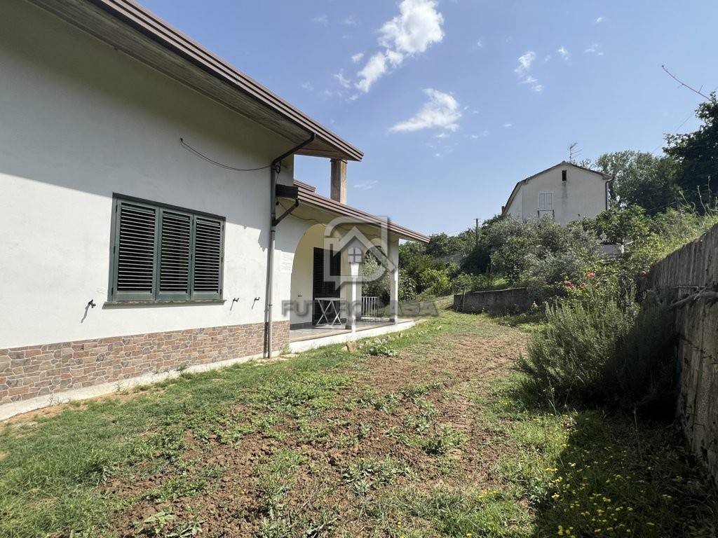 Villa a Apice in Contrada Alvino - Foto 3