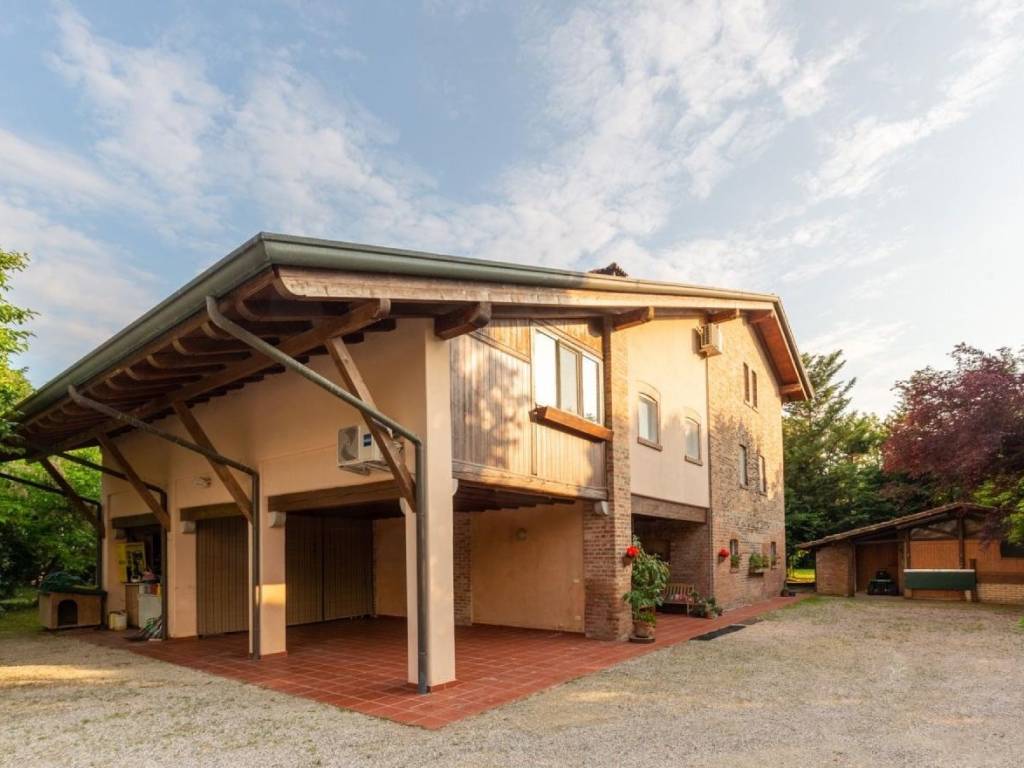 Villa a Valvasone arzene in Via Casarsa, 9 - Foto 4