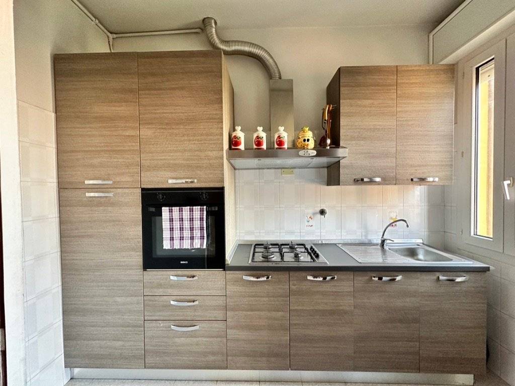 Palazzo / stabile a Reggio emilia in Via Antonio Veneri, 98 - Foto 4