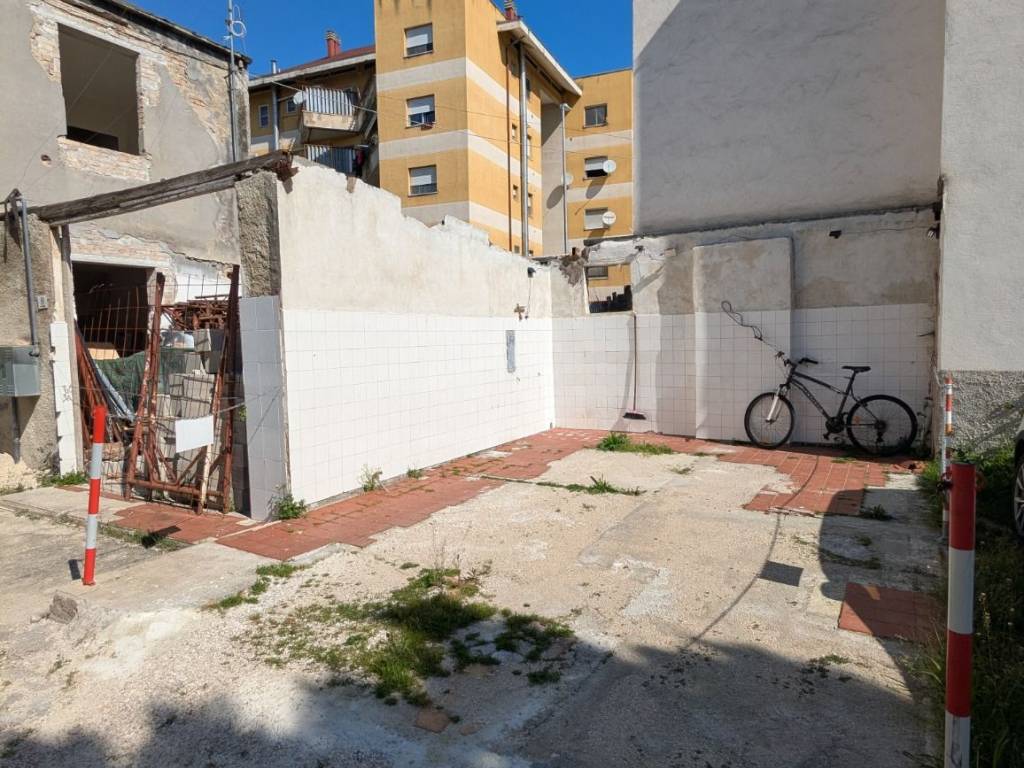 Box / garage a Chieti in Via Sulmona - Foto 3