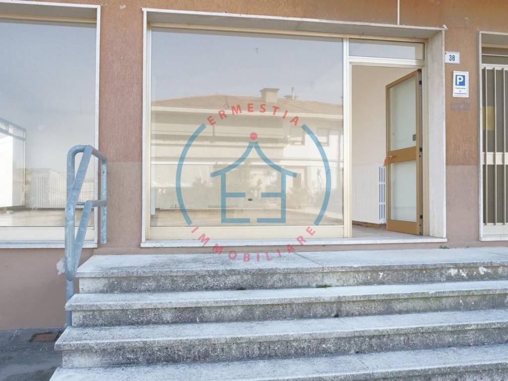 Immobile a Casale di scodosia in Via Campolongo S.N.C. - Foto 2
