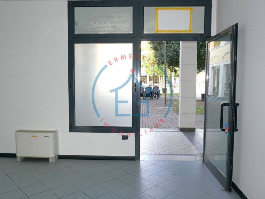 Immobile a Casale di scodosia in Via Roma, 98 - Foto 3