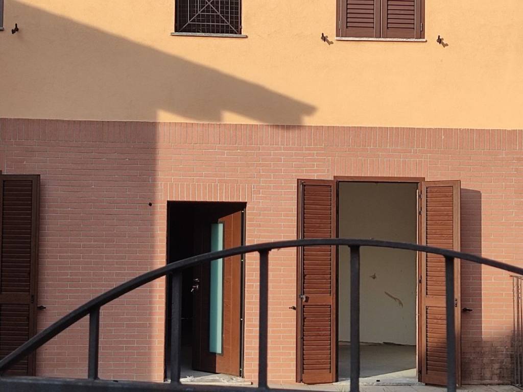 Villa a Gornate-olona in Via Mastri Muratori - Foto 2