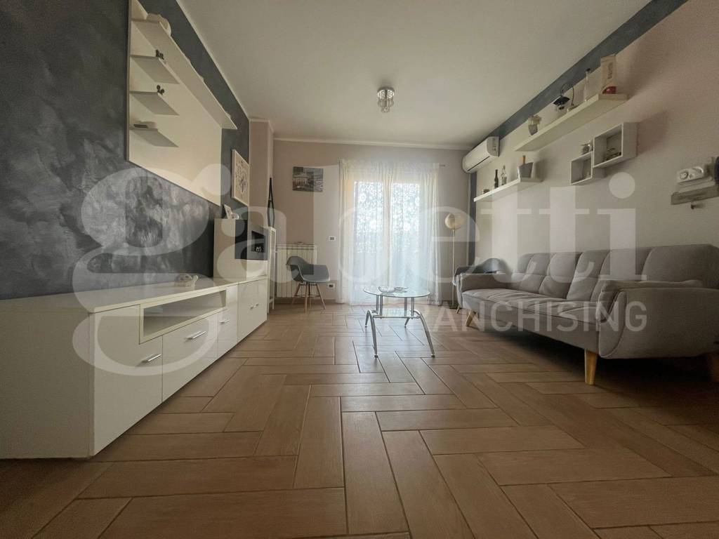 Appartamento a Calvi risorta in Via Rinchiusa - Foto 2