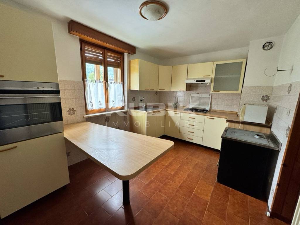 Appartamento a Forni di sotto in Via Giovan Battista Vico - Foto 4