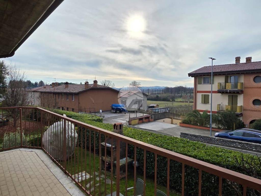 Appartamento a Corte franca in Via xxv aprile, 7 - Foto 2